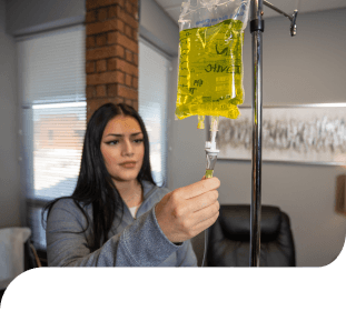 Vitamin IV drip therapy at thriveMD in Schaumburg, IL